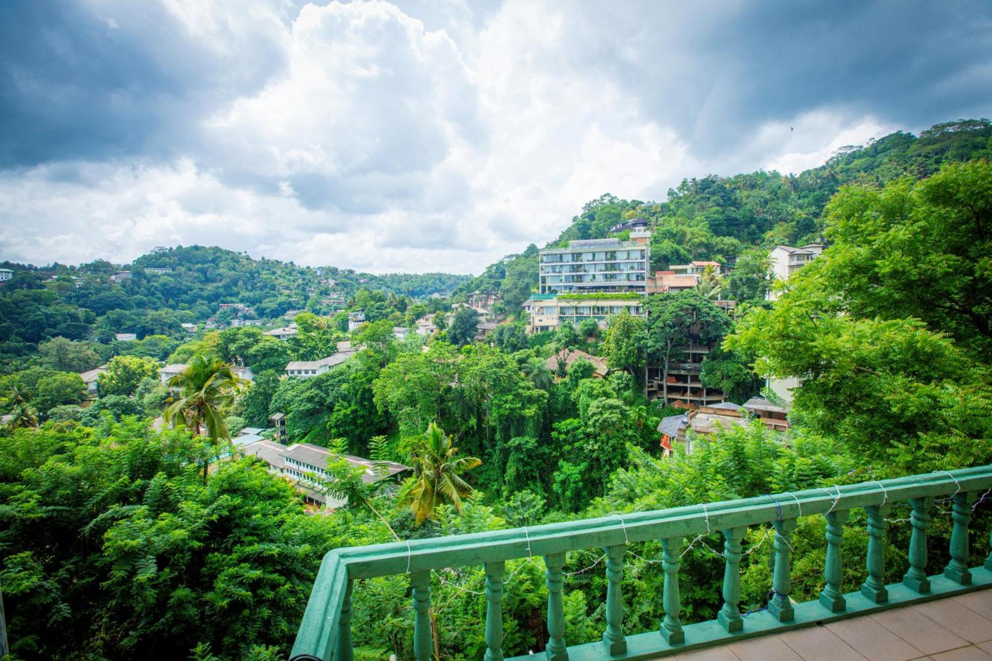 Sunbloom Inn Kandy Dış mekan fotoğraf