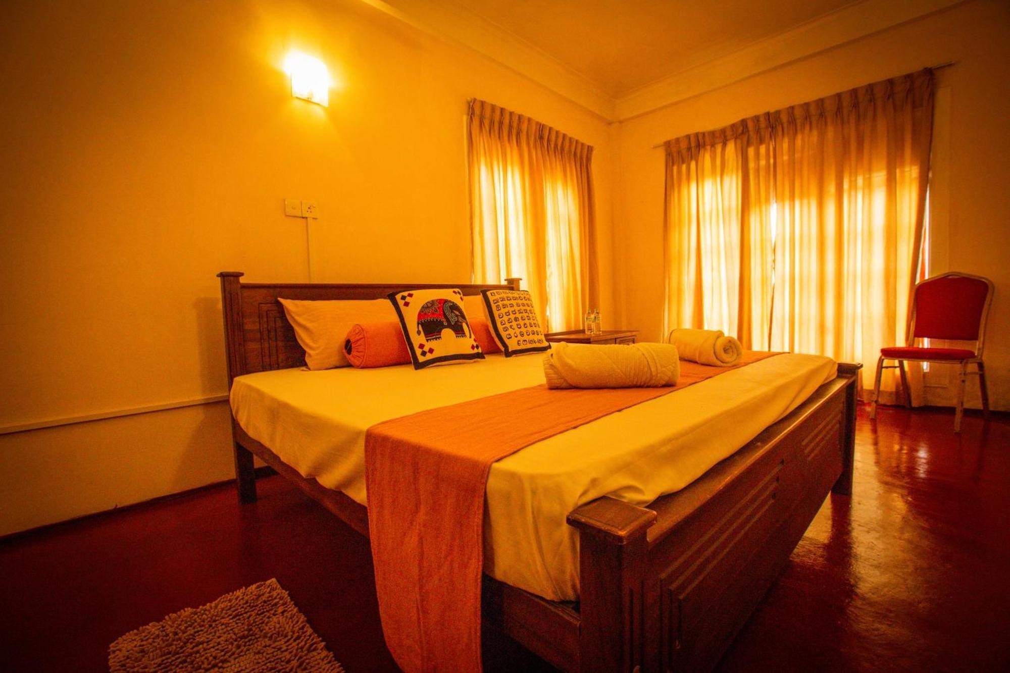 Sunbloom Inn Kandy Dış mekan fotoğraf