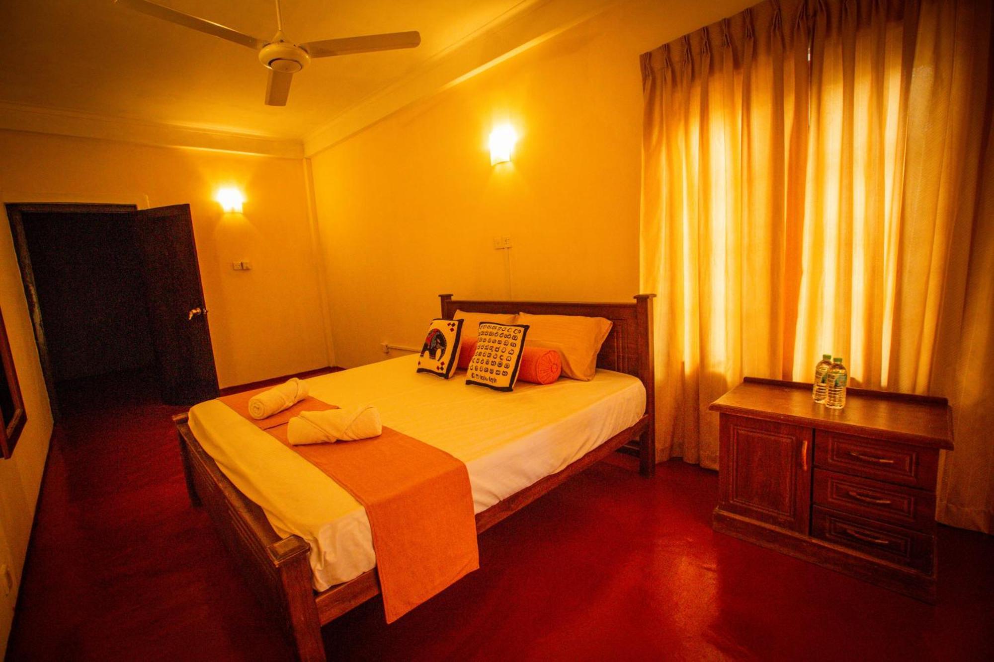 Sunbloom Inn Kandy Dış mekan fotoğraf