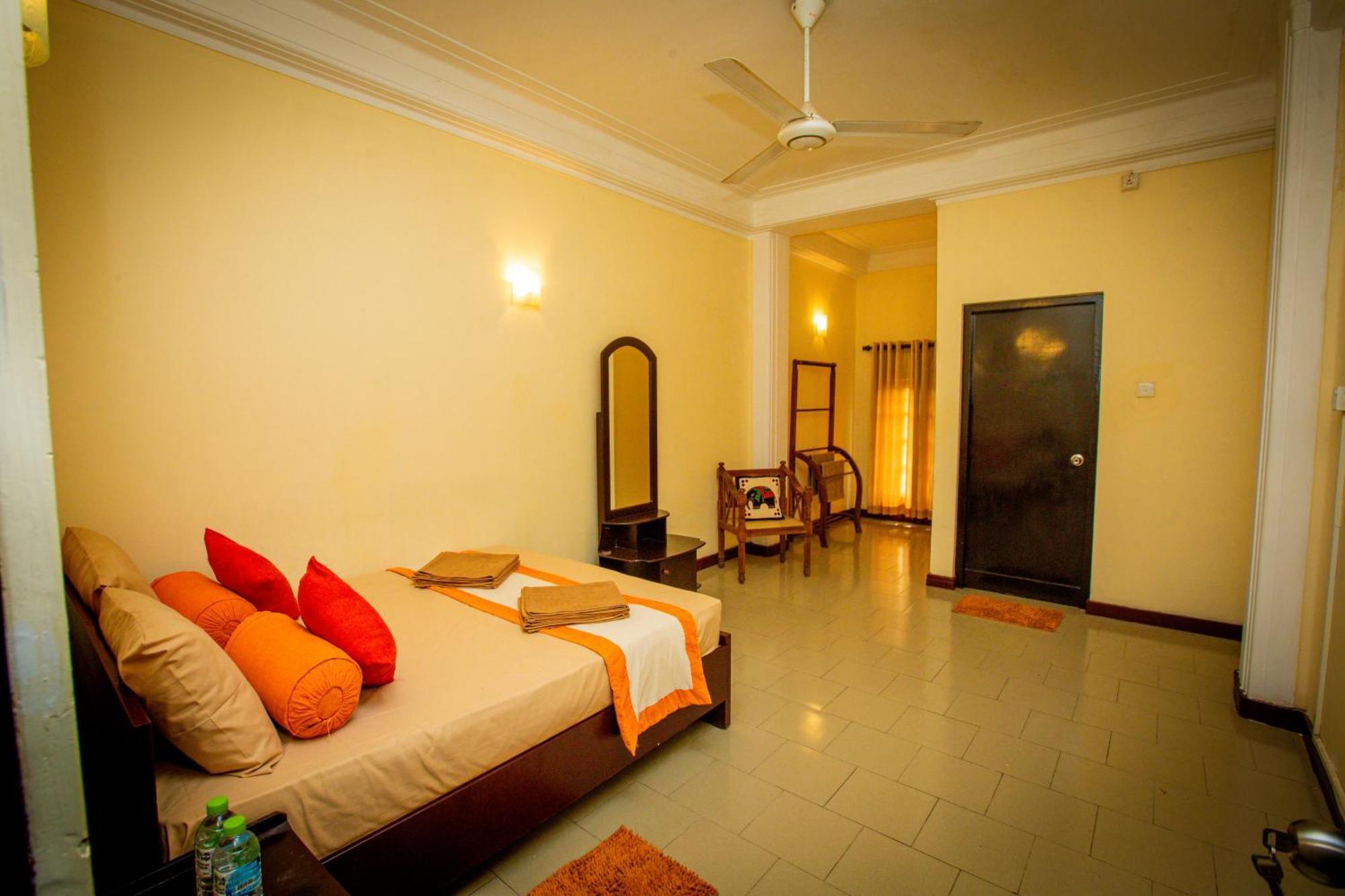 Sunbloom Inn Kandy Dış mekan fotoğraf